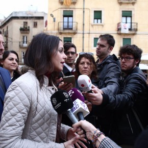 Inés Arrimadas: "Tarragona se merece un compromiso firme de todas las instituciones para que se celebren los JJMM"